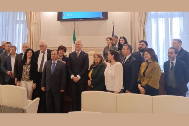 Întâlnire de lucru cu ministrul administrației publice din Italia, Paolo Zangrillo